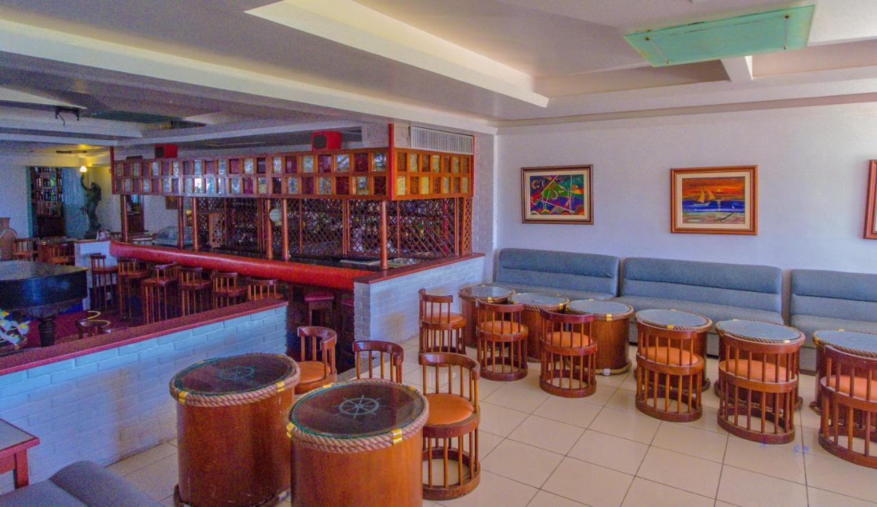 Baia Cabralia Hotel Santa Cruz Cabrália Exteriör bild